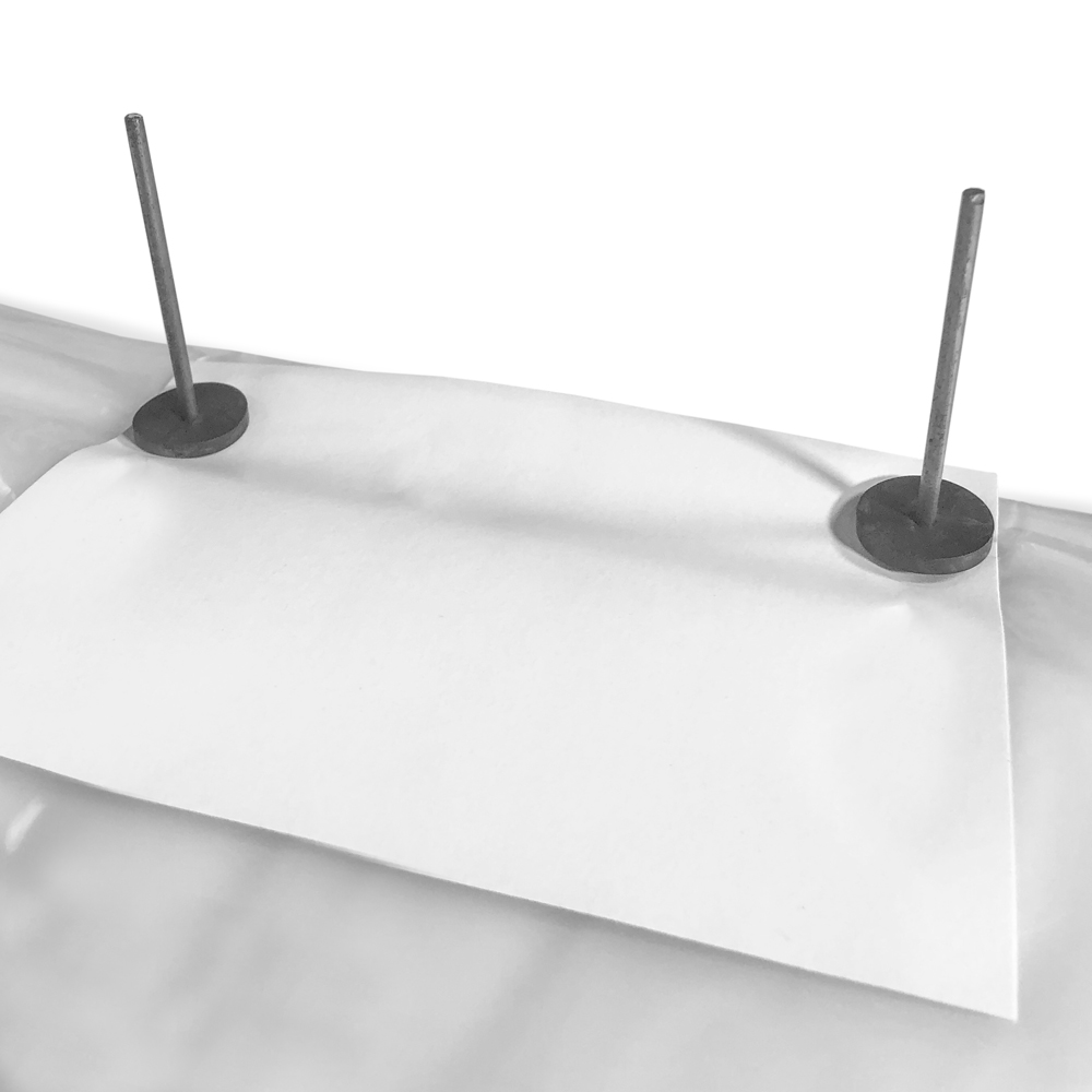 Close up of 14 x 24 + 3 BG 1.25 Mil Bakery Bread Bags Wicket Arms