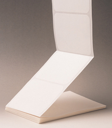 Fanfold no-holes label