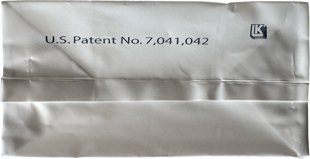Square Flat Bottom of 4.5 x 2.5 x 8.5 Air Sickness Emesis Bags with Wire Tie Seal