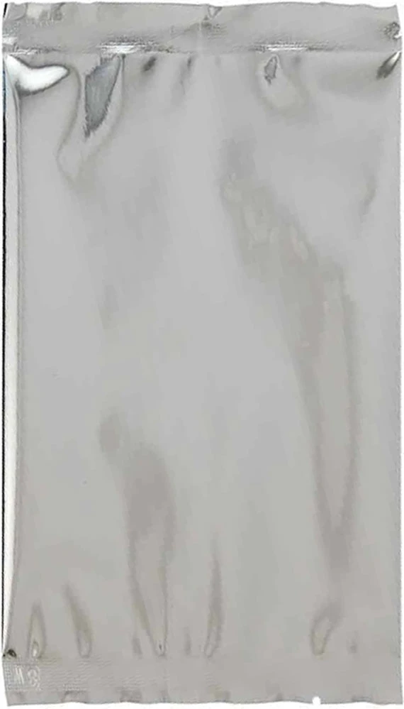 Silver 8 oz. Flat Pouch Silver 8 oz. Flat Pouch