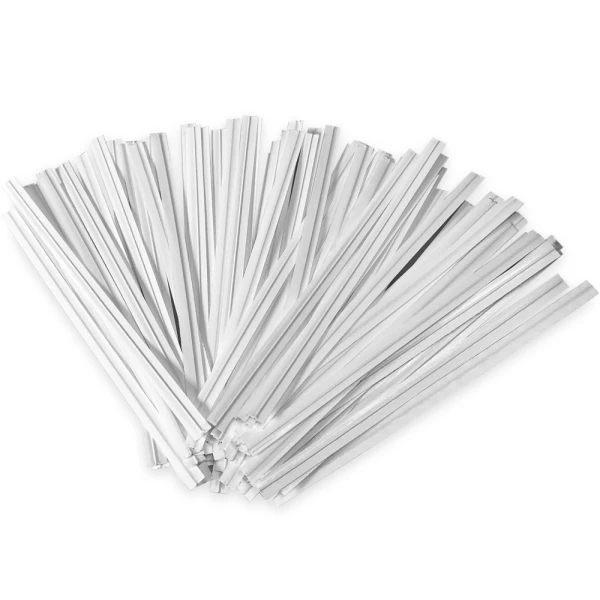 20 lb Heavy Duty Ice Bags - 13.5 x 28 Twist Ties Close up of 20 lb Heavy Duty Ice Bags - 13.5 x 28 Twist Ties