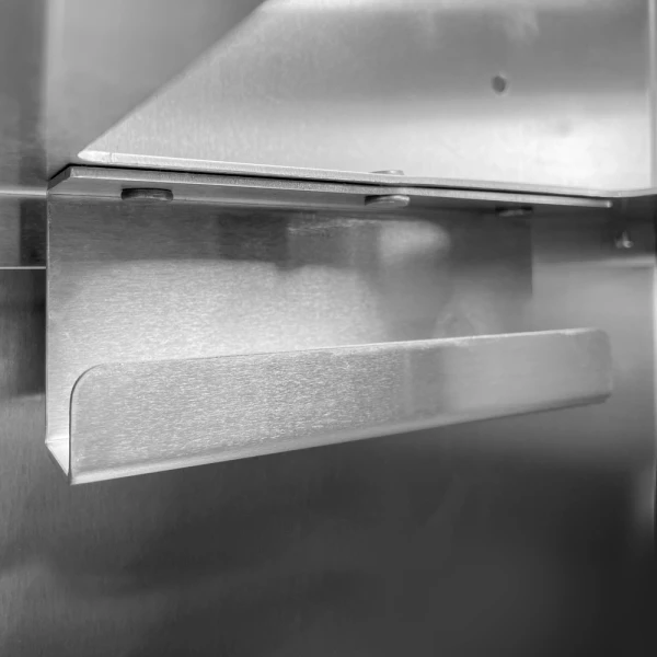 8lb - 10 lbs. Ice Bagger Dispenser Inner Bracket Close up of 8-10# Ice Bagger Inner Bracket