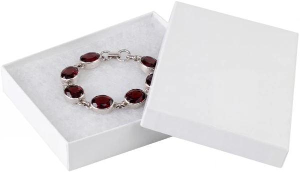 5 1/4 x 3 3/4 x 7/8 White Jewelry Box 5 1/4 x 3 3/4 x 7/8 White Jewelry Box