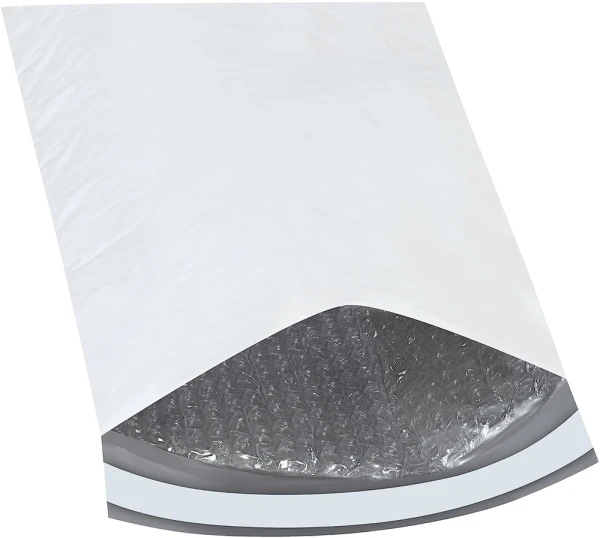 White 8.5x12 bubble lined poly mailers 25/Case