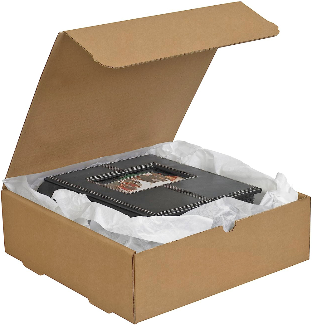Kraft 11.5 x 11.5 x 3.75 literature mailer protecting photo album