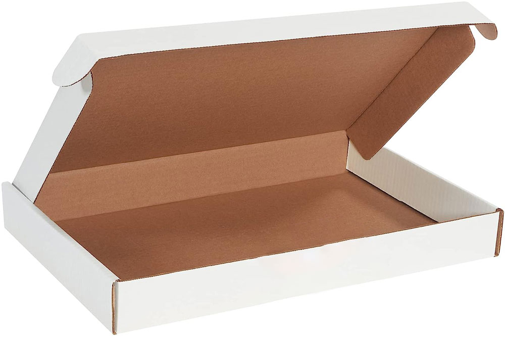 White 17-1/8 x 11-1/8 x 2 deluxe literature mailer