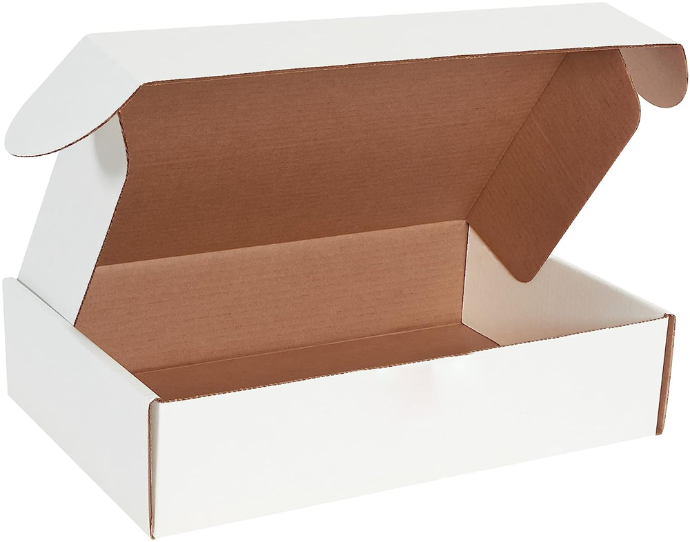 White 17-1/8 x 11-1/8 x 4 deluxe literature mailer
