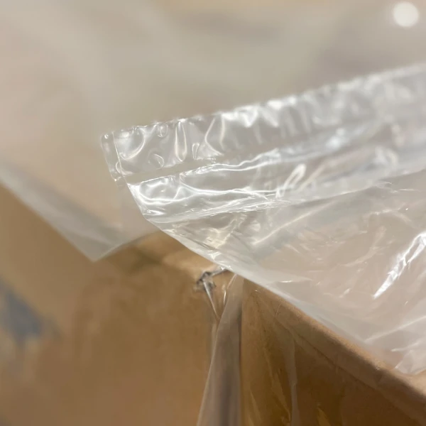 51 x 44 x 92 2 Mil Pallet Covers 51 x 44 x 92 2 Mil Pallet Covers Close up of Strong Seal