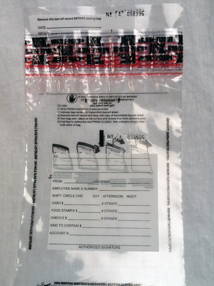 7x10 3mil Plastic Deposit Bags