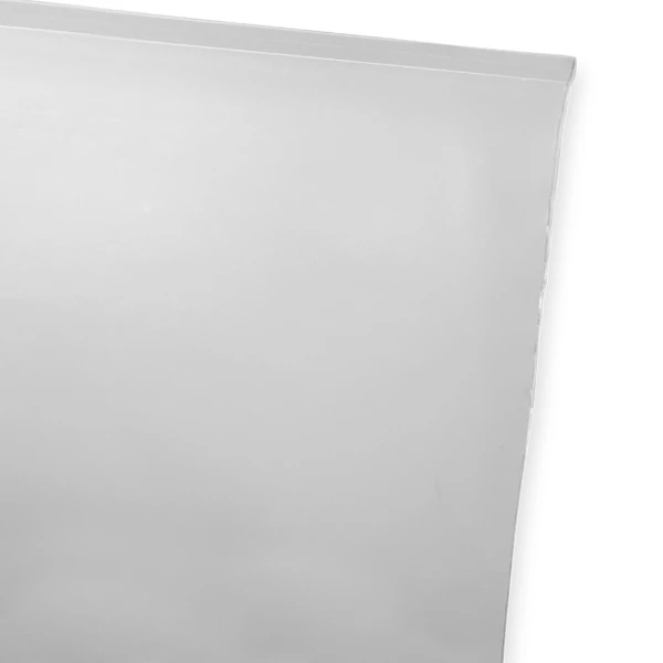 20 x 24 4 Mil Flat Poly Bags Lip Close up of 4 Mil 20 x 24 Poly Bags Lip