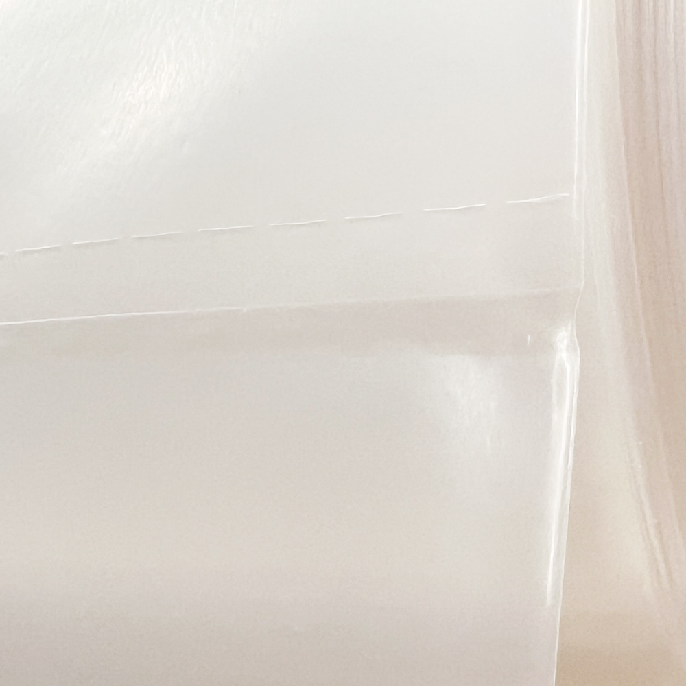 4 Mil 21x30 Poly Bags on Roll Perforation