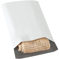 11" x 13" + 4" Gusseted Expansion Poly Mailers - 100/Pack
