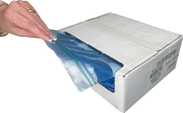 1 Gallon Reclosable Poly Food Storage Freezer Bags Dispensing from Case