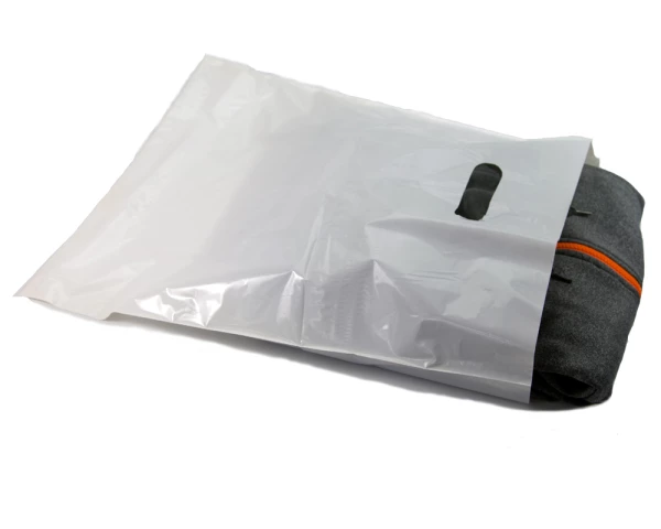 15 x 18 White Die-Cut Handle Retail Plastic Merchandise 1.75 Mil Bags