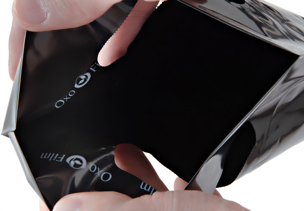 Black 7.5 x 10 2.5 Mil Black Eco Friendly Shopping Bags