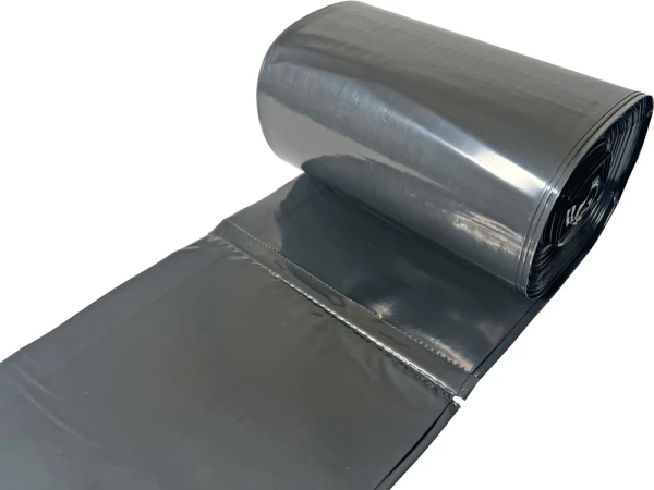 32 x 45 3 mil 42 Gal Contractor Bags Unrolling Unrolling of Black 32 x 45 3 Mil 42 Gallon Contractor Bags