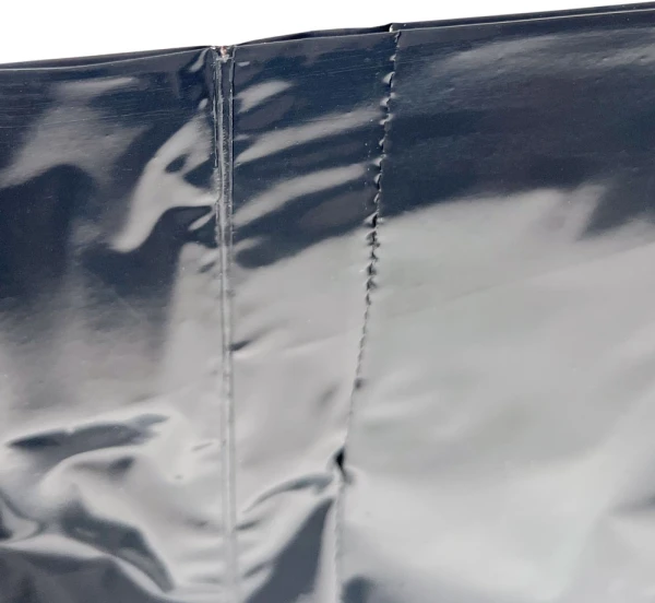 33 Gallon Repro Trash Bags - 2 Mil - 100/case Bottom Seal and Perforation Bottom Seal and Perforation of 33 Gallon Black Repro Garbage Bags 33 x 39