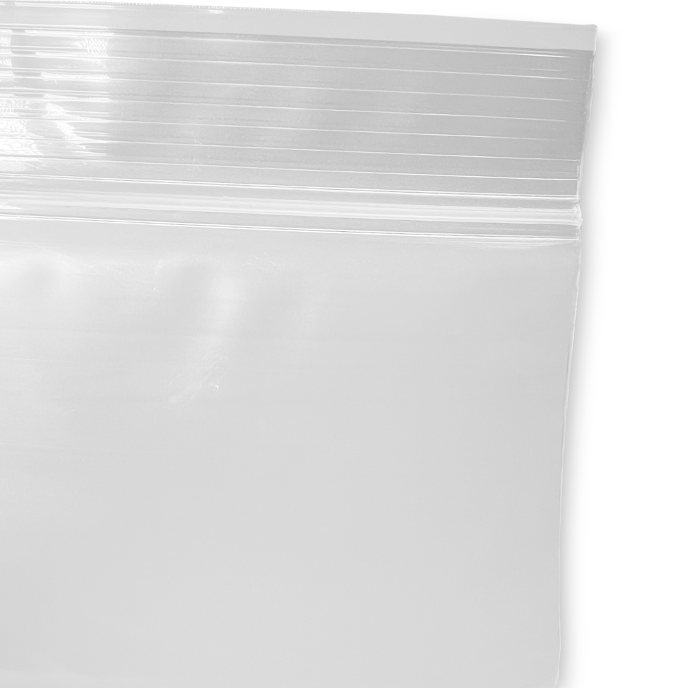Close up of 12 x 15 Clearzip® Locking Top Bag 4 Mil Zipper