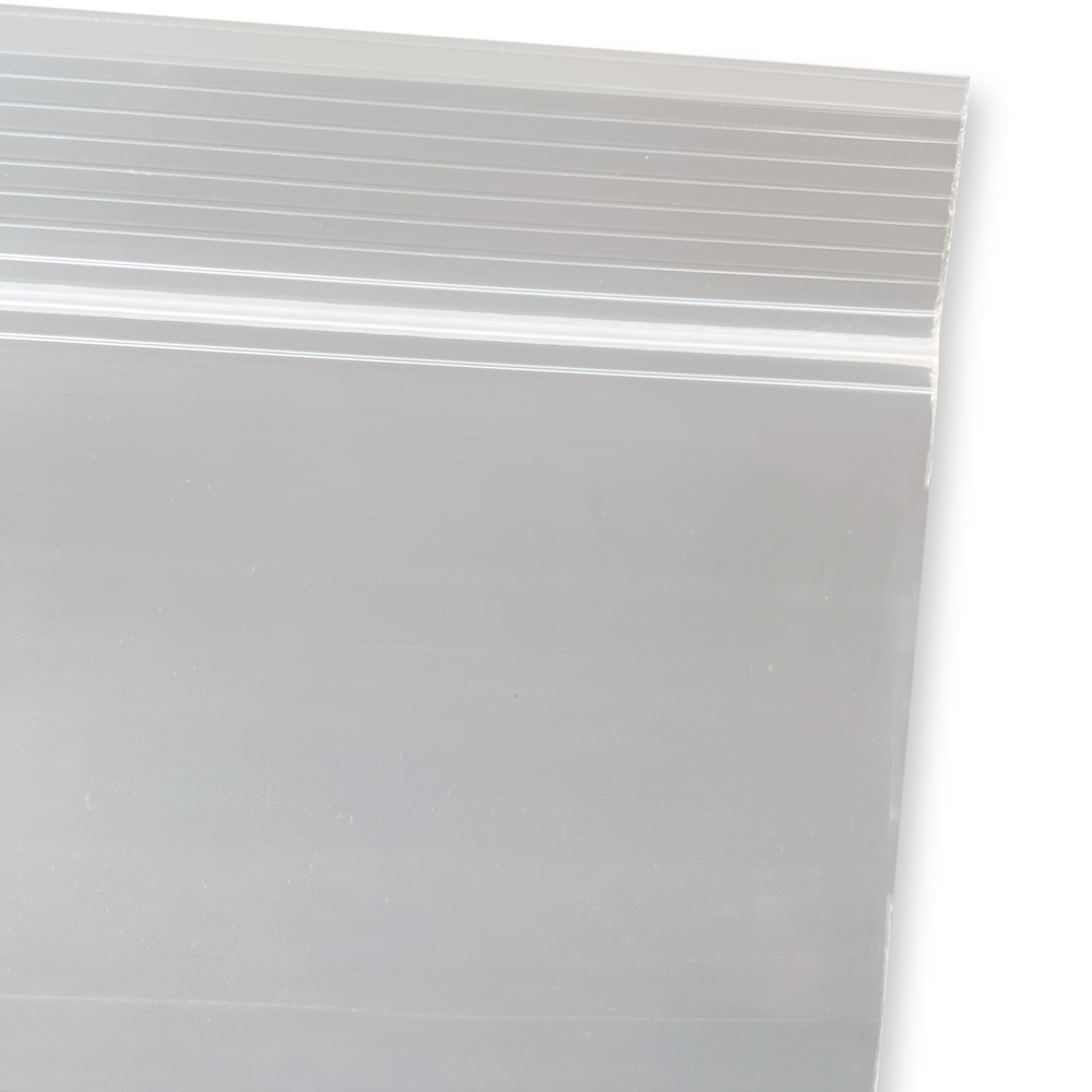 Offset Lip and Ziplock of 12 x 15 Clearzip Locking Top Bags 6 Mil