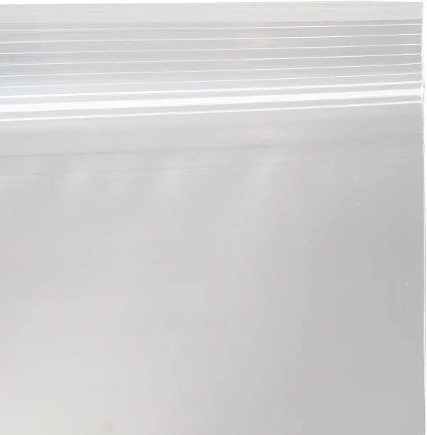 14 x 20 4 Mil Clearzip Lock Top Bags Offset Lip and Ziplock Offset Lip and Ziplock of 14 x 20 Clearzip Locking Top Bags 4 Mil