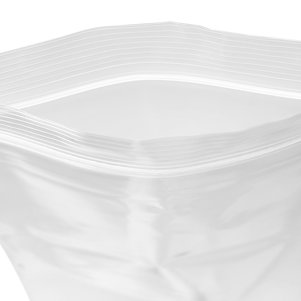 Close up of 6 x 10 Clearzip® Locking Top Bag 4 Mil Opening