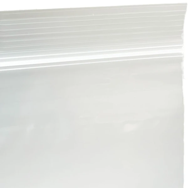 7 x 8 2 Mil Clearzip Lock Top Bags Offset Lip and Ziplock Offset Lip and Ziplock of Quart Size 7 x 8 Clearzip® Locking Top Bags 2 Mil