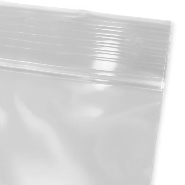 Close up of 9 x 12 4 Mil Clearzip Lock Top Bags Zipper