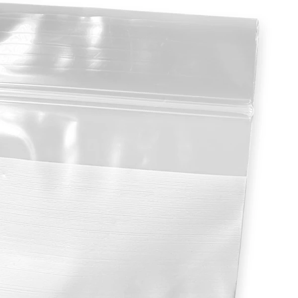 Dispenser Box 3 x 4 2 Mil White Block Clearzip Lock Top Bags Zipper Close up of Dispenser Box 3 x 4 2 Mil White Block Clearzip Lock Top Bags Zipper