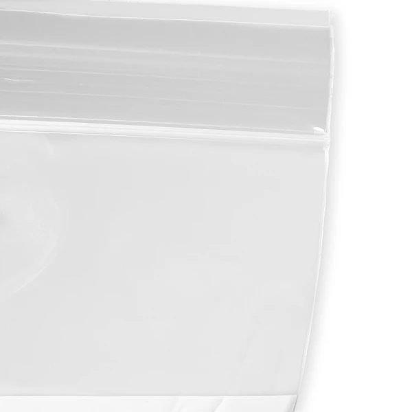 Dispenser Box 5 x 8 2 Mil White Block Clearzip Lock Top Bags Zipper Close up of Dispenser Box 5 x 8 2 Mil White Block Clearzip Lock Top Bags Zipper